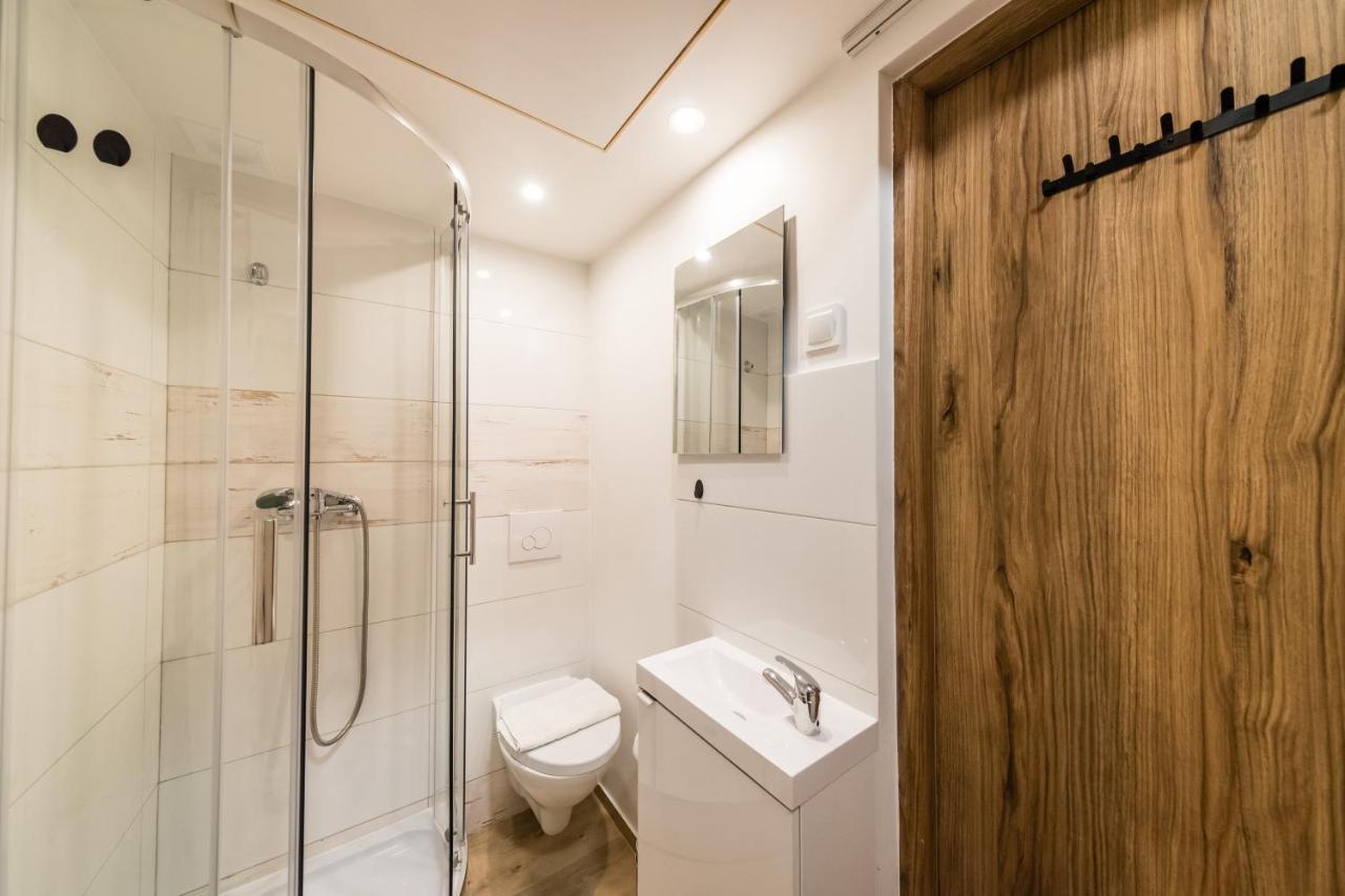 Micro Apartments 2,5 Qm - Najmniejsze Apartamenty Swiata 2,5 Mkw Krakau Exterior foto
