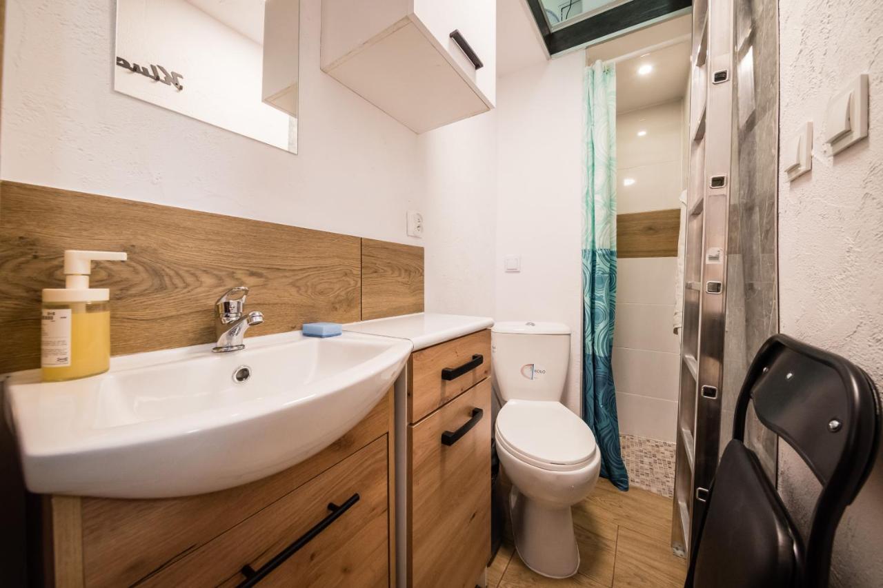 Micro Apartments 2,5 Qm - Najmniejsze Apartamenty Swiata 2,5 Mkw Krakau Exterior foto
