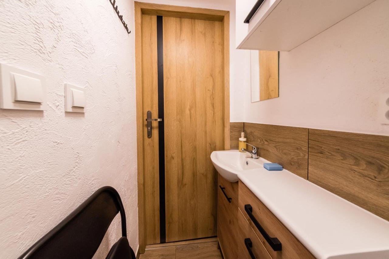 Micro Apartments 2,5 Qm - Najmniejsze Apartamenty Swiata 2,5 Mkw Krakau Exterior foto